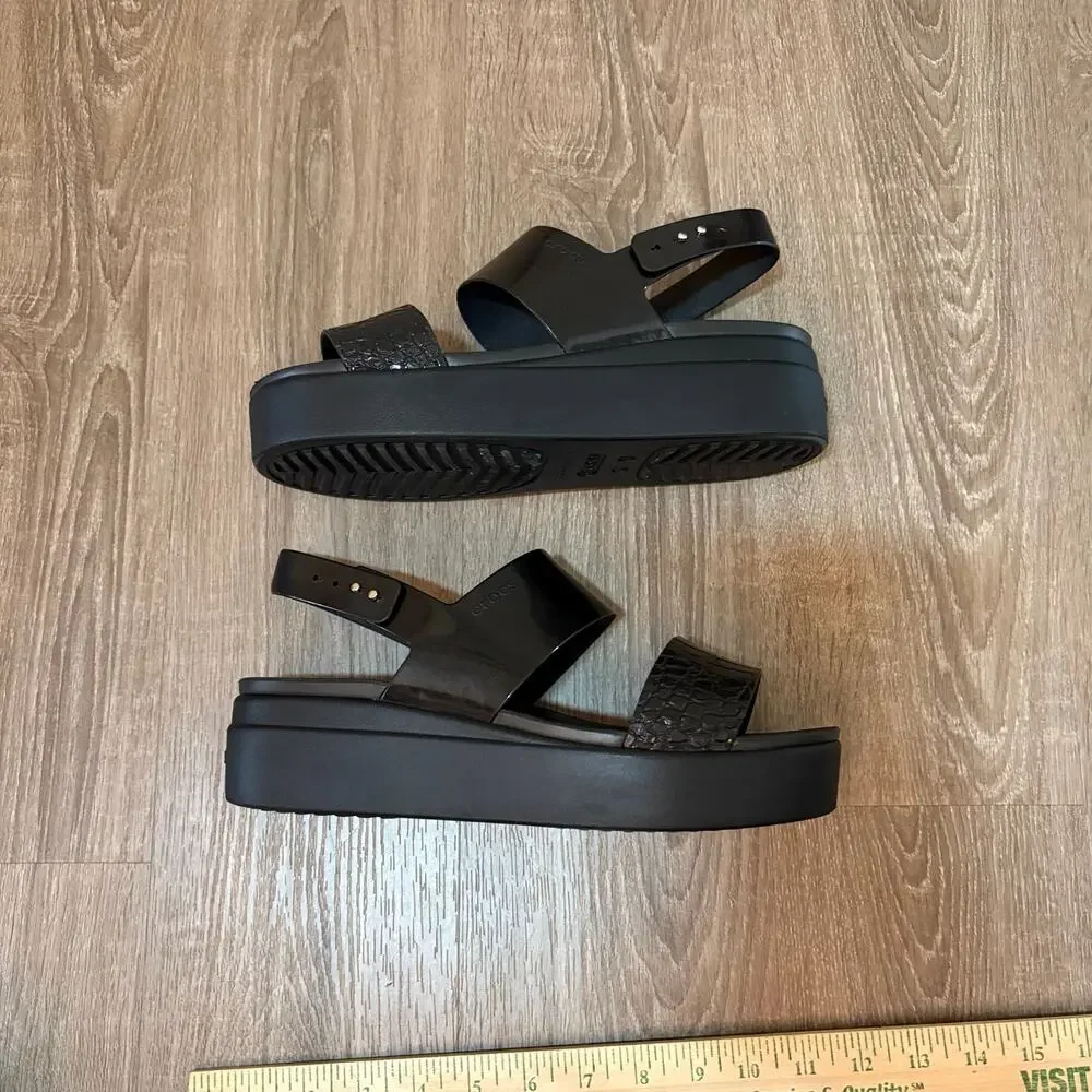 Crocs Brooklyn Croco Shine Low Wedge Sandals Black Women’s Size 11 NWOT